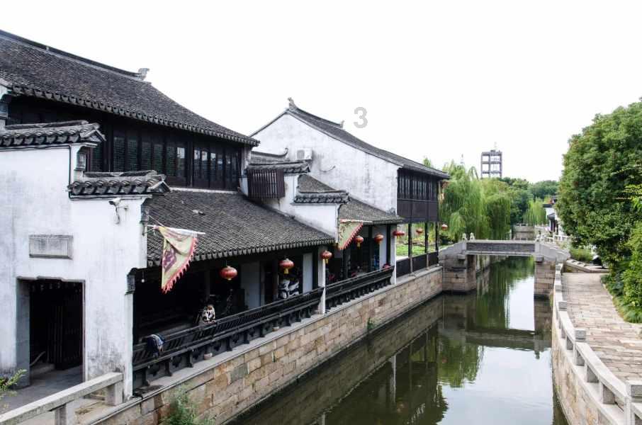 逃离沙漠建筑